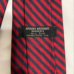 Brooks Brother Vintage Tie 3.25” wide